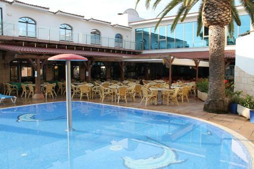 Aparthotel Apartaments Talayot