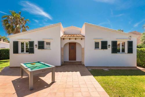 Perdiu 3 Bedroom Villa, Calan Blanes