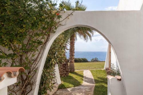 Cala Serena Beach 4