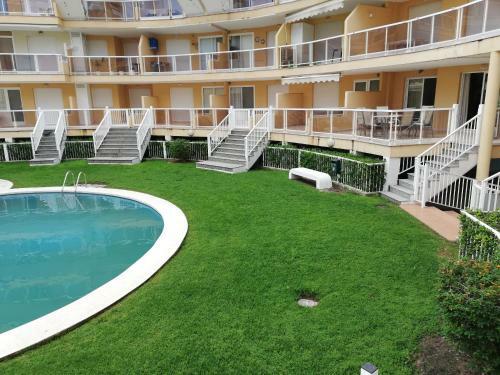 Apartamento Parquemar Viii