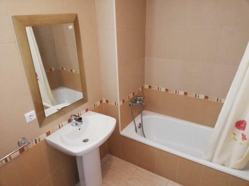 Apartamento Parquemar Viii
