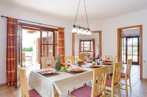 Xoric Villa, Calan Bosch