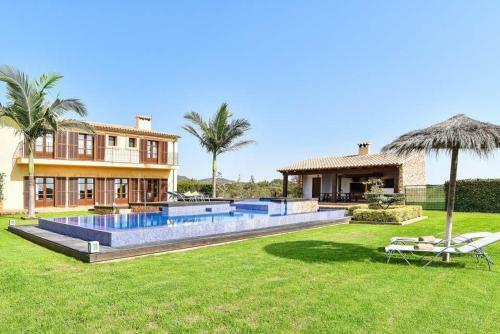 S'horta Villa Sleeps 8 Pool Air Con Wifi