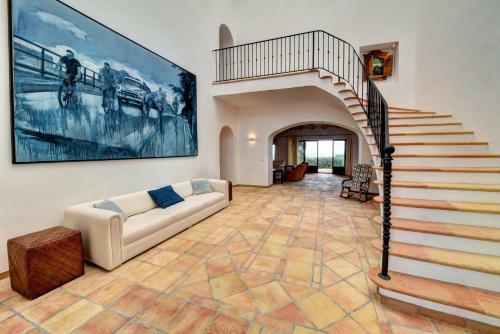 S'horta Villa Sleeps 8 With Pool And Wifi