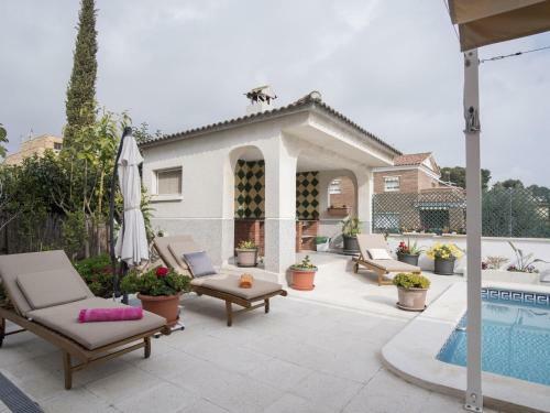 Elegant Apartment In Calafell With Swimming Pool