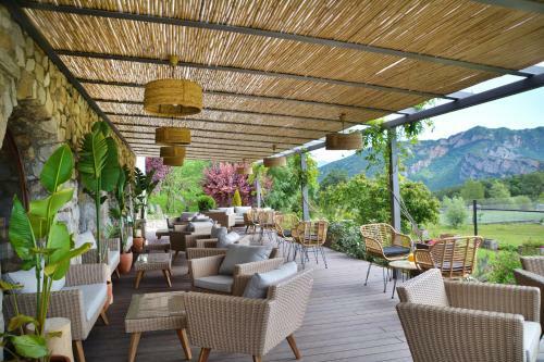 Hotel Familiar El Jou Nature