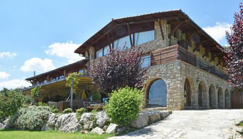 Hotel Familiar El Jou Nature