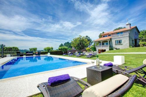 Verdeal Villa Sleeps 6 Pool Wifi