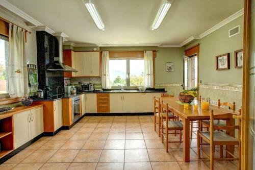 Verdeal Villa Sleeps 6 Pool Wifi