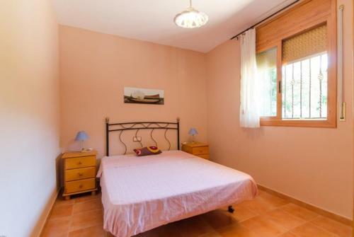 Montbarbat Villa Sleeps 8 Pool