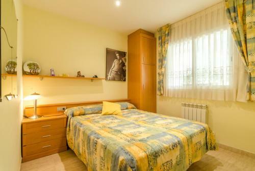 Montbarbat Villa Sleeps 9 Pool Wifi