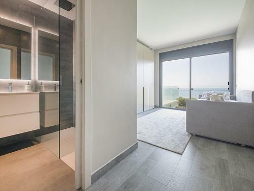 Exclusive Tamarit Villa
