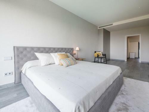 Exclusive Tamarit Villa