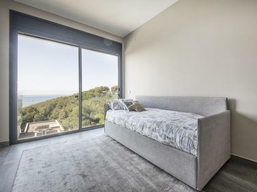 Exclusive Tamarit Villa
