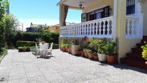 Montbarbat Villa Sleeps 8 Wifi