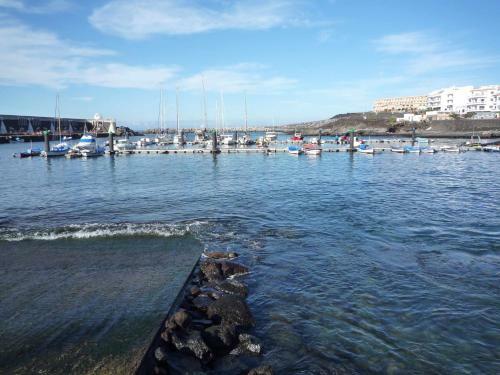 Apartamento Vv 119 En Primera L�nea de Mar
