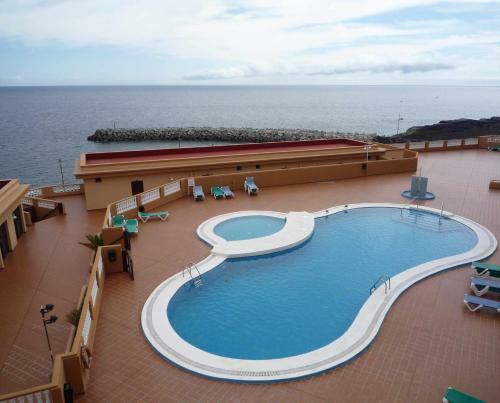 Apartamento Vv 121 Con Balc�n En Primera L�nea de Mar