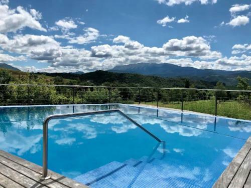 Superb Holiday Home In Aravell With Private Pool