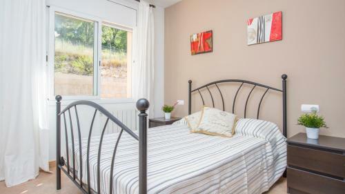 Montbarbat Villa Sleeps 7 With Pool