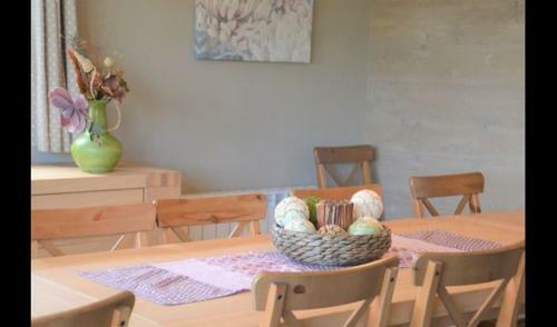Castellar Del Riu Villa Sleeps 12 With Pool