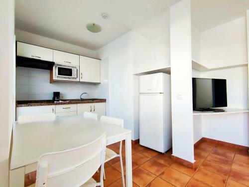 Bonito Apartamento de Dos Dormitorios, Cerca de Playa En Los Cancajos