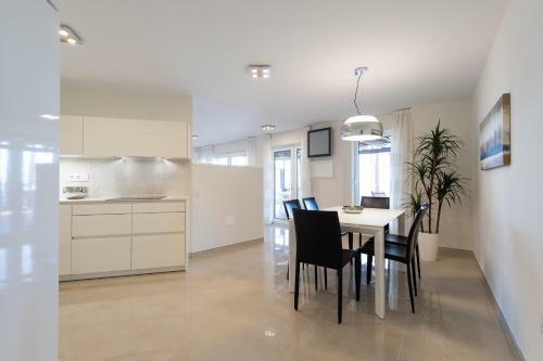 Apartamento Luxury Terrace Ocean View-p67b By Canariasgetaway