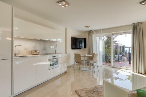 Luxury Apartment Sea Views P67a By Canariasgetaway