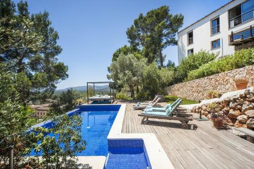Palmanyola Villa Sleeps 6 With Pool Air Con And Wifi