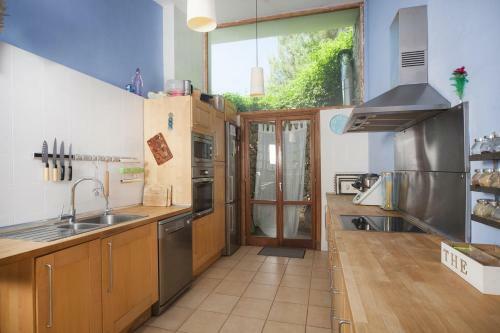 Palmanyola Villa Sleeps 6 With Pool Air Con And Wifi