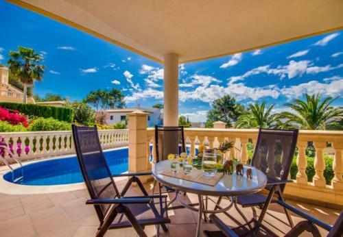 Alcanada Holiday Home Sleeps 6 With Pool Air Con And Wifi