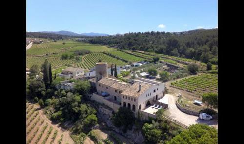 Villa In L'arbocar de Baix Sleeps 6 With Pool