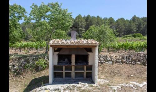Villa In L'arbocar de Baix Sleeps 7 With Pool