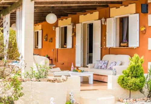 Font de Sa Cala Holiday Home Sleeps 4 With Pool And Wifi