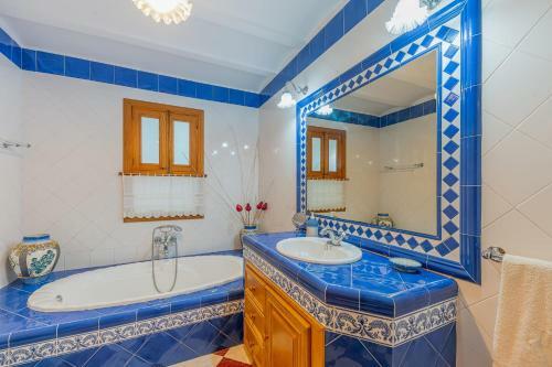 Yupihome Holiday Home Can Toni