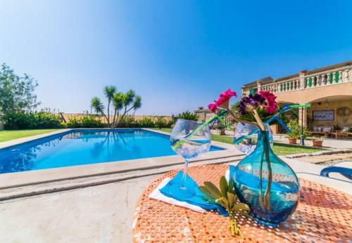 Sa Pobla Holiday Home Sleeps 6 With Pool And Wifi