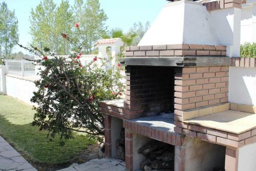 Riumar "carmen 1", 500m To Beach, Private Pool, On-site-service, Dog Beach