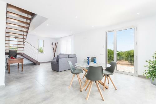 Villa Albaimar Con Piscina Privada