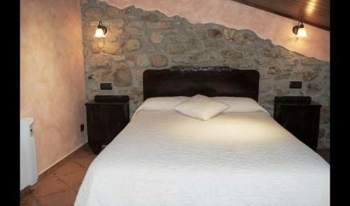 L'espunyola Villa Sleeps 16 With Pool