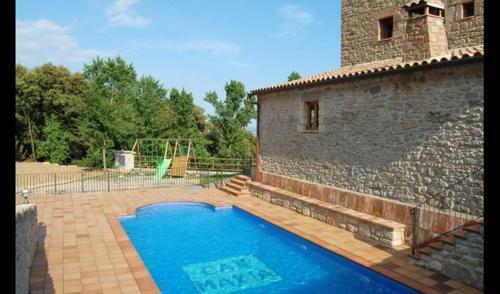 L'espunyola Villa Sleeps 16 With Pool