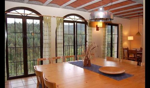 Villa In Capolat Sleeps 14 With Pool