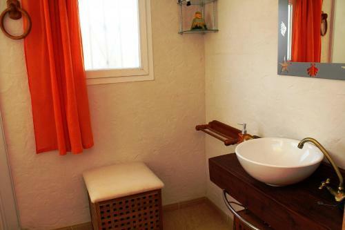 Riumar "carmen 3", 500m To Beach, Private Pool, On-site-service, Dog Beach