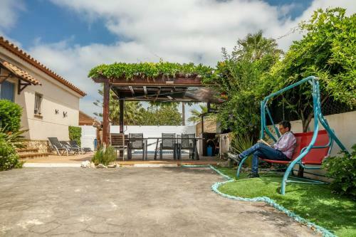 Riumar "carmen 3", 500m To Beach, Private Pool, On-site-service, Dog Beach