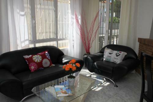 Riumar "four Seasons", 200m To Beach, Private Pool, On-site-service, Dog Beach