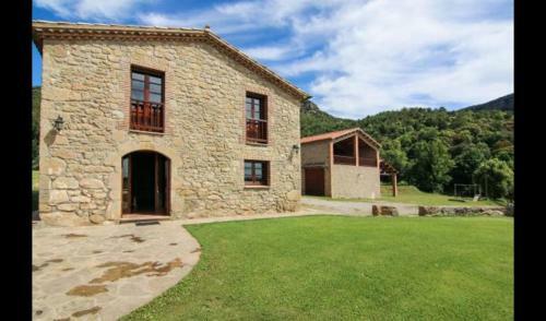 Villa In Capolat Sleeps 16 With Pool