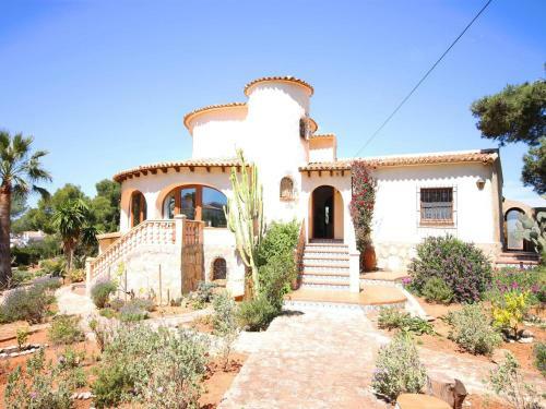 Xabia Villa Sleeps 6 Pool Wifi
