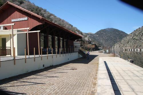 Hostal Douro Fluvina Yachts & Chalets
