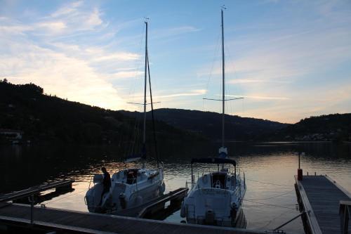 Hostal Douro Fluvina Yachts & Chalets