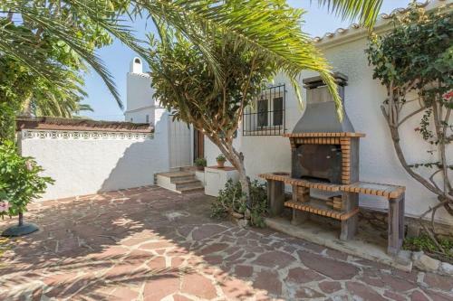 Xabia Villa Sleeps 4 Pool Wifi