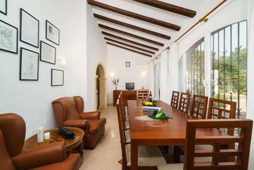 Xabia Villa Sleeps 8 Pool Air Con Wifi