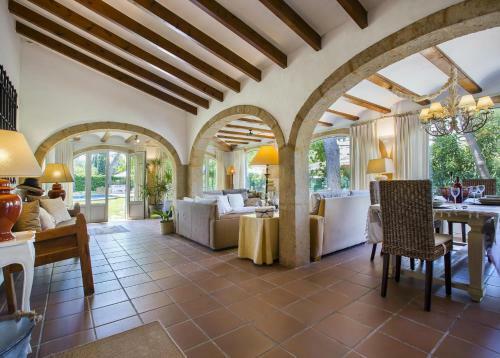 Xabia Villa Sleeps 6 Pool Wifi